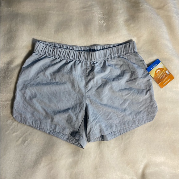 Columbia Loose Shorts - Picture 3 of 13